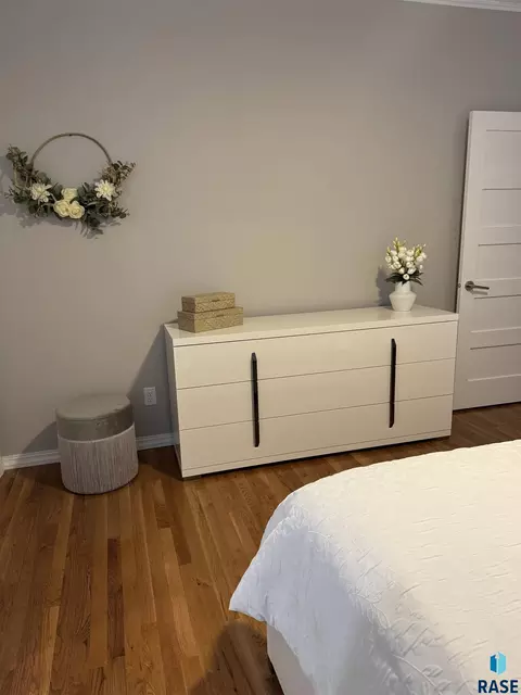 Bedroom - 1013 N Danielle Dr, Sioux Falls, SD 57103 photo 4 of 11