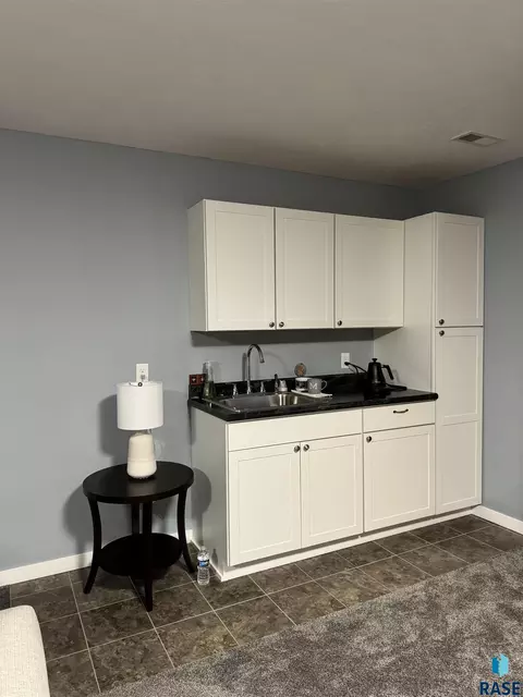 Kitchen - 1013 N Danielle Dr, Sioux Falls, SD 57103 photo 3 of 3