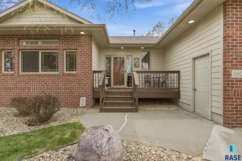 Exterior - 1609 S Locust Ave, Brandon, SD 57005 photo 1 of 24
