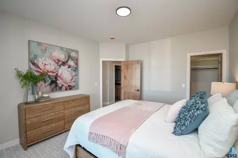 Bedroom - 8421 E Roughlock St, Sioux Falls, SD 57110 photo 12 of 23
