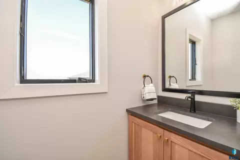Bath - 8421 E Roughlock St, Sioux Falls, SD 57110 photo 2 of 12