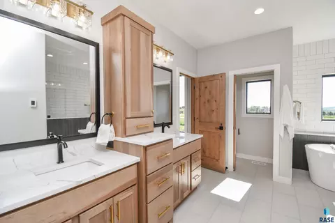 Bath - 8421 E Roughlock St, Sioux Falls, SD 57110 photo 1 of 12