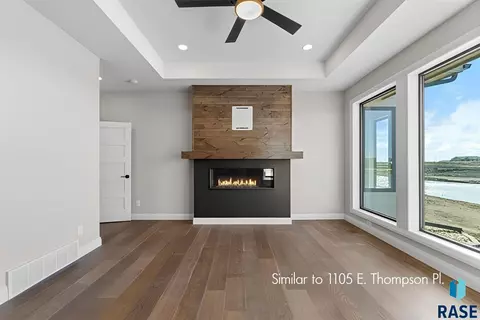 Living - 1217 E Thompson Pl, Tea, SD 57064 photo 3 of 9