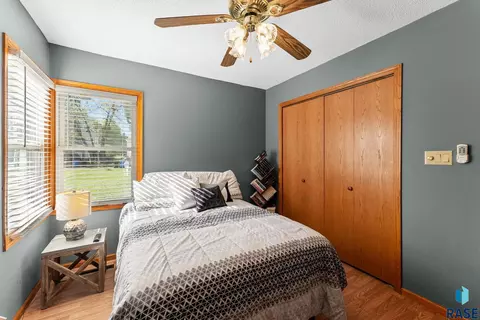 Bedroom - 422 E 2nd St, Parker, SD 57053 photo 2 of 5
