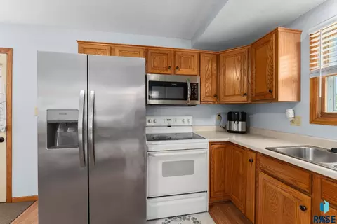 Kitchen - 422 E 2nd St, Parker, SD 57053 photo 2 of 2