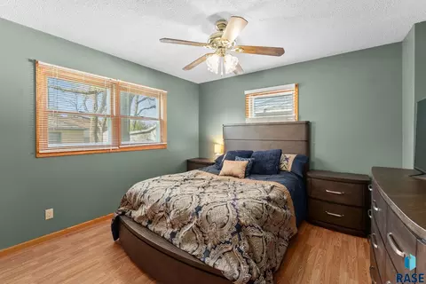 Bedroom - 422 E 2nd St, Parker, SD 57053 photo 4 of 5