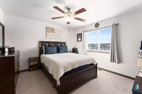 Bedroom - 3003 S Broek Dr, Sioux Falls, SD 57106 photo 1 of 4