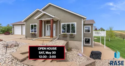 48290 N Hiawatha Pl, Canton, SD 57013
