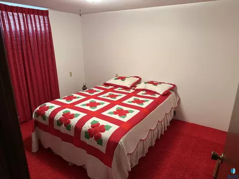 Bedroom - 632 S Albert St, Freeman, SD 57029 photo 6 of 8