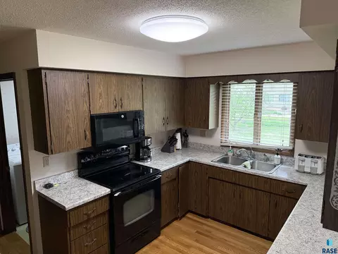 Kitchen - 632 S Albert St, Freeman, SD 57029 photo 2 of 2