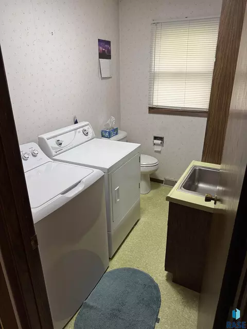 Other - 632 S Albert St, Freeman, SD 57029 photo 3 of 14