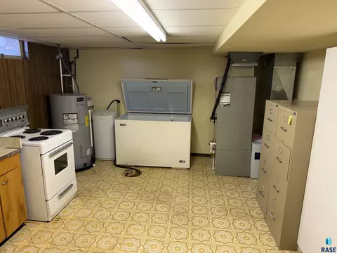 Other - 632 S Albert St, Freeman, SD 57029 photo 9 of 14