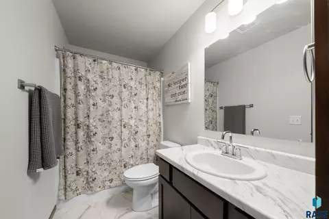 Bath - 227 E Ivy Rd, Tea, SD 57064 photo 4 of 4