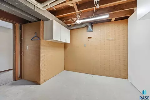 Other - 2404 E 19th St, Sioux Falls, SD 57103 photo 8 of 14