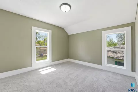 Bedroom - 446 E 2nd St, Parker, SD 57053 photo 6 of 7