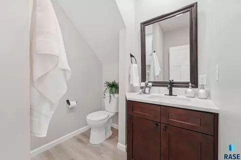 Bath - 446 E 2nd St, Parker, SD 57053 photo 1 of 3