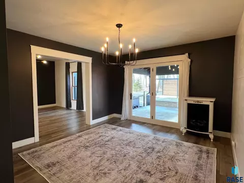 Dining - 37006 281st St, Geddes, SD 57342 photo 2 of 2