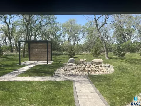 Exterior - 37006 281st St, Geddes, SD 57342 photo 3 of 12