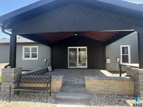 Exterior - 37006 281st St, Geddes, SD 57342 photo 2 of 12