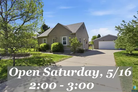 809 E Presentation St, Sioux Falls, SD 57104