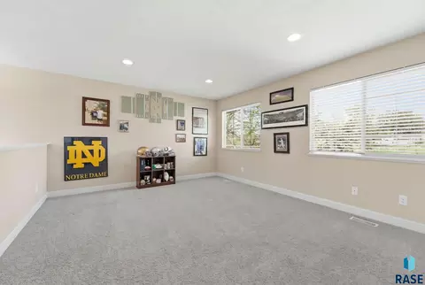 Other - 2301 E Beacon Pl, Sioux Falls, SD 57103 photo 5 of 5