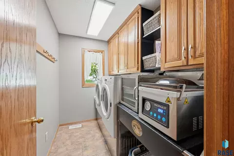 Other - 8508 E Saddle Creek Rd, Sioux Falls, SD 57110 photo 7 of 20