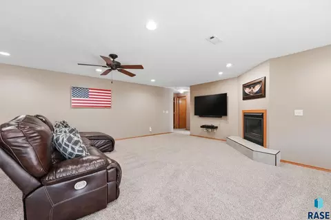 Other - 8508 E Saddle Creek Rd, Sioux Falls, SD 57110 photo 11 of 20