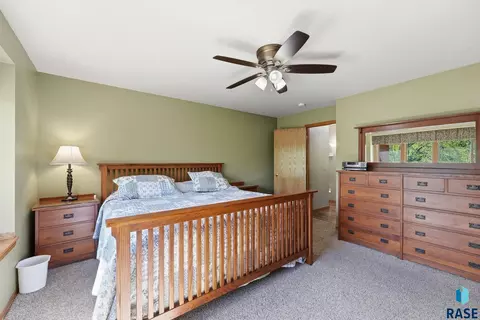 Bedroom - 8508 E Saddle Creek Rd, Sioux Falls, SD 57110 photo 3 of 5