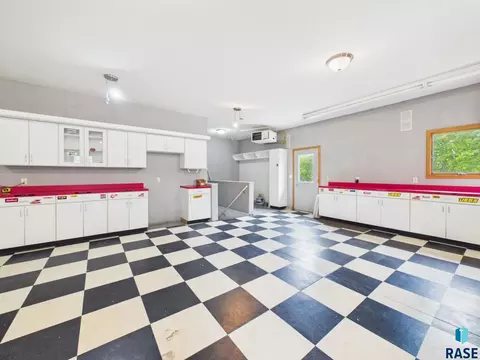 Other - 1108 Sunnyside Ct, Mitchell, SD 57301 photo 22 of 27