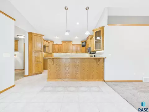 Other - 1108 Sunnyside Ct, Mitchell, SD 57301 photo 2 of 27