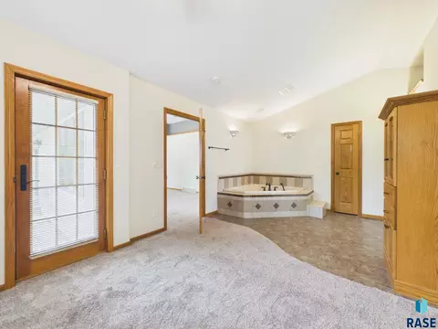 Other - 1108 Sunnyside Ct, Mitchell, SD 57301 photo 5 of 27