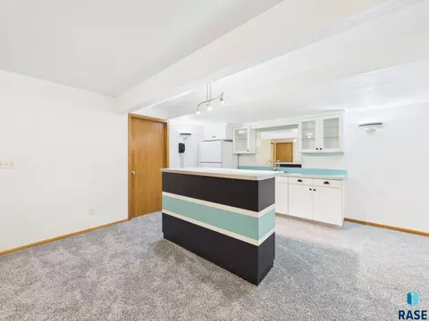 Other - 1108 Sunnyside Ct, Mitchell, SD 57301 photo 7 of 27