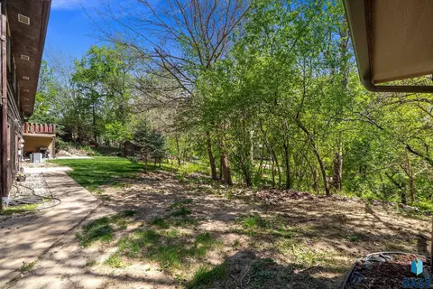 2717 E 192123 E Klondike Trl, Sioux Falls, SD 57103 photo 17