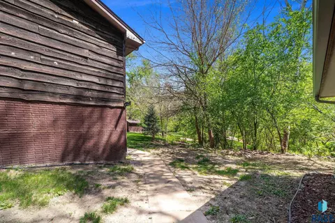 2717 E 192123 E Klondike Trl, Sioux Falls, SD 57103 photo 16