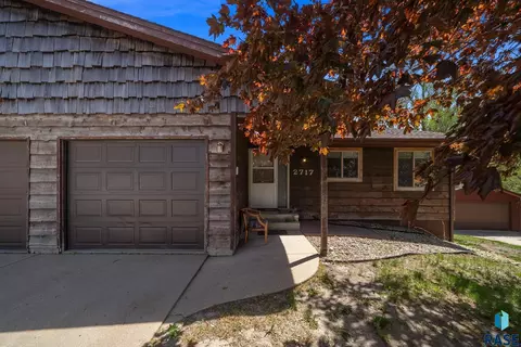 2717 E 192123 E Klondike Trl, Sioux Falls, SD 57103 photo 4