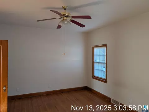 Bedroom - 203 E 6th Ave, Sisseton, SD 57262 photo 2 of 5