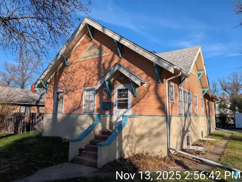 Exterior - 203 E 6th Ave, Sisseton, SD 57262 photo 2 of 7