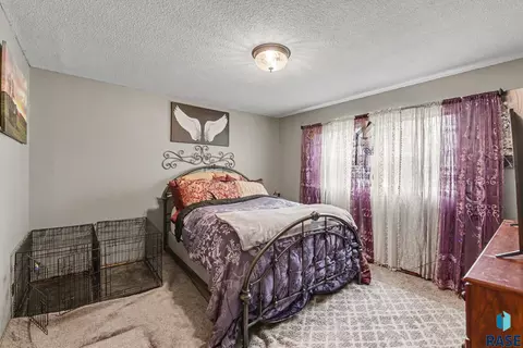 Bedroom - 611 E 3rd St, Bridgewater, SD 57319 photo 1 of 5