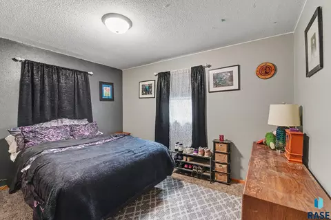Bedroom - 611 E 3rd St, Bridgewater, SD 57319 photo 4 of 5