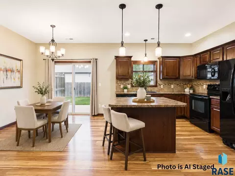6810 S Witzke Ave, Sioux Falls, SD 57108