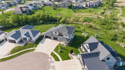 View/Area - 7308 E Gray Eagle Cir, Sioux Falls, SD 57110 photo 2 of 6