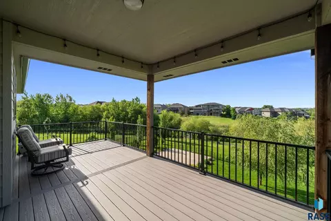 Exterior - 7308 E Gray Eagle Cir, Sioux Falls, SD 57110 photo 2 of 14