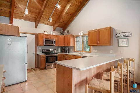 Kitchen - 3452 Dakota Trl, Gary, SD 57237 photo 1 of 4