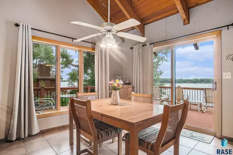 Dining - 3452 Dakota Trl, Gary, SD 57237 photo 1 of 2