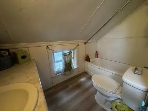 23886 454th Ave, Madison, SD 57042 photo 19