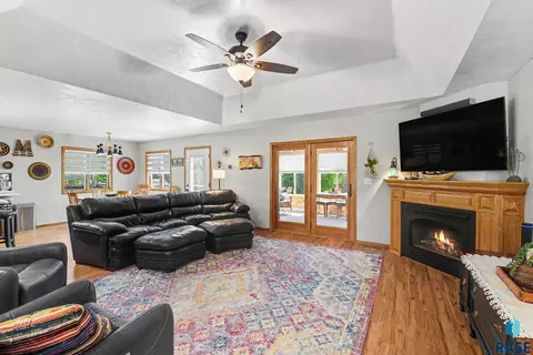 Living - Heritage Dr, Madison, SD 57042 photo 1 of 3