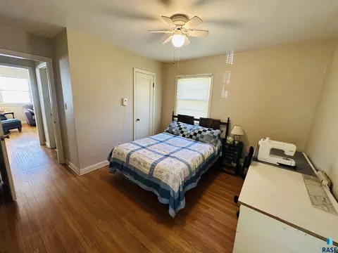 Bedroom - 508 N Summit Ave, Madison, SD 57042 photo 3 of 3