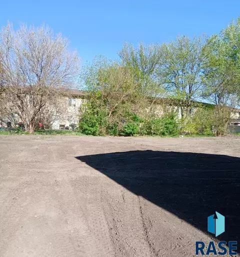 Other - 305 N Willow Ave, Sioux Falls, SD 57104 photo 8 of 9