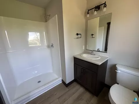 Bath - 111 N Minnie St, Howard, SD 57349 photo 1 of 2