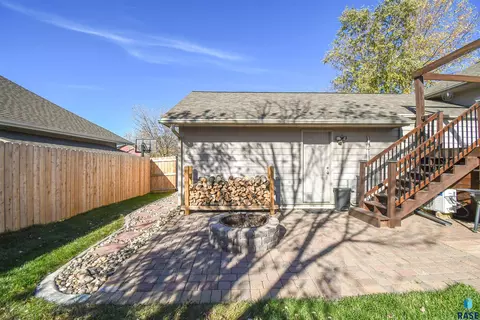 Exterior - 905 E Ryan Dr, Tea, SD 57064 photo 5 of 5